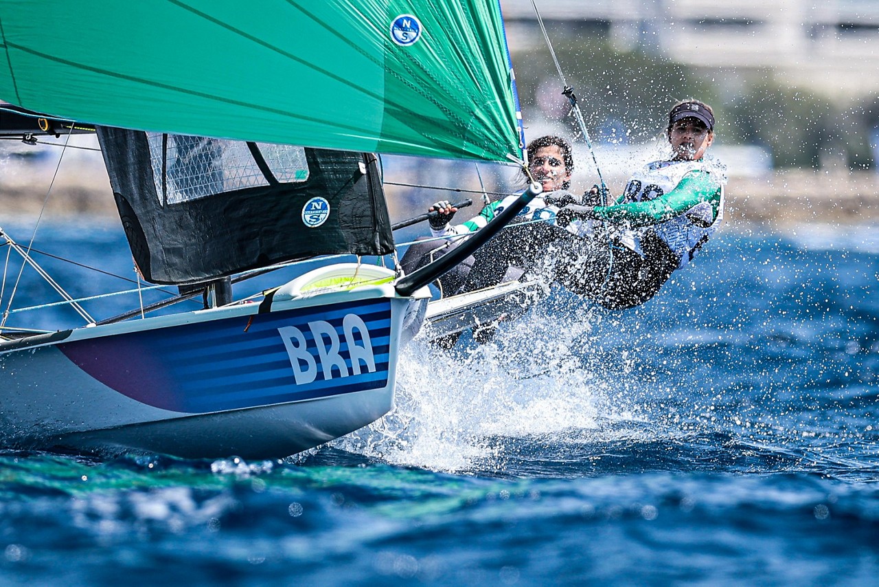 Bicampeãs olimpícas Martine Grael e Kahena Kunze ficam sem medalha na